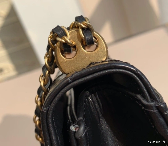 Firstbag Ru CHANEL HOLDER WITH PHONE CHAIN 0823
